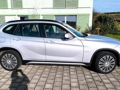 Gebraucht BMW X1 177 PS (130 kW) 2011 Grau SUV