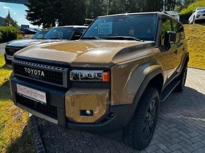 Neu Toyota Land Cruiser 205 PS (150 kW) 2026 Beige SUV