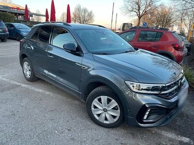 Gebraucht VW T-Roc R-line 150 PS (110 kW) 2024 Grau SUV