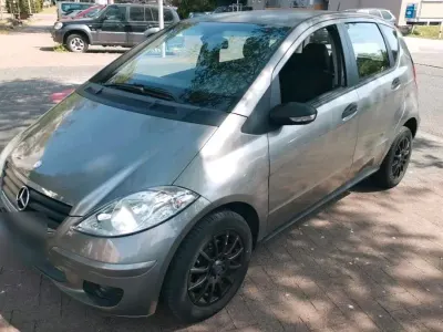 Gebraucht Mercedes A180 109 PS (80 kW) 2008 Grau Kleinwagen