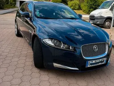 Gebraucht Jaguar XF Sportbrake 200 PS (147 kW) 2013 Blau Kombi