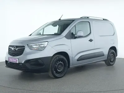 Używany Opel Combo Edition 102 KM (75 kW) 2021 Szary Minivan