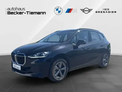Usata BMW 220 Active Tourer Efficient Dynamics 156 CV (114 kW) 2025 Nero Monovolume