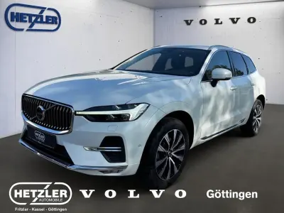 Gebraucht Volvo XC60 Plus 190 PS (139 kW) 2023 Crystal white / metallic SUV