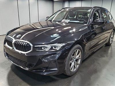 Gebraucht BMW 318 Shadowline 150 PS (110 kW) 2023 Schwarz Kombi