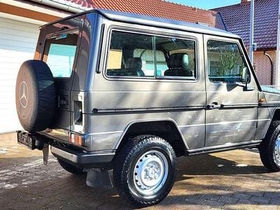 Gebraucht Mercedes G230 109 PS (80 kW) 1988 172 anthrazit SUV