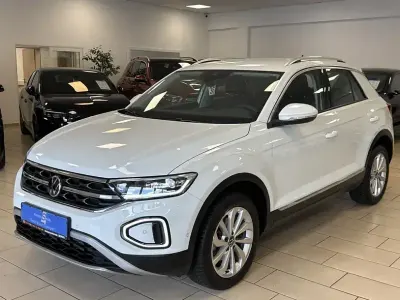 Gebraucht VW T-Roc Style 150 PS (110 kW) 2023 Weiß SUV