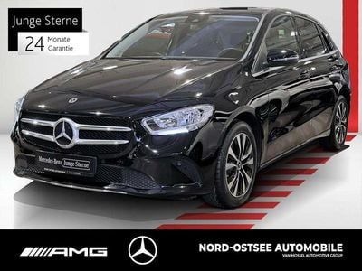 Usata Mercedes E250 Style 160 CV (117 kW) 2022 Nero Berlina