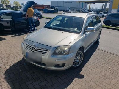 gebraucht Toyota Avensis t25 2d D4D kombi