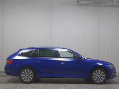 Usata Skoda Superb Ambition 218 CV (160 kW) 2021 Blu Station wagon