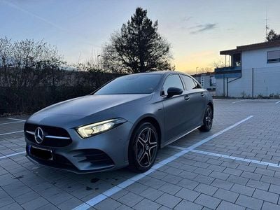Gebraucht Mercedes A250 Edition 160 PS (117 kW) 2020 Grau Limousine