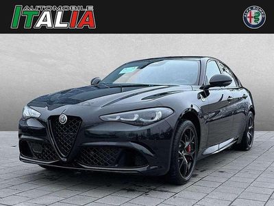 Nuova Alfa Romeo Giulia Quadrifoglio 519 CV (381 kW) 2025 Nero Berlina