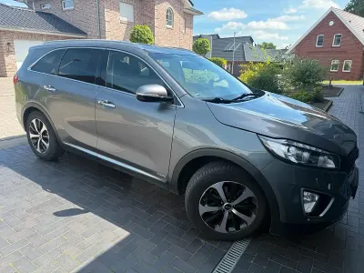 Gebraucht Kia Sorento 200 PS (147 kW) 2015 Grau SUV