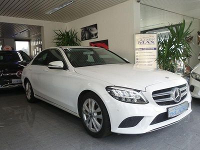 Weiß Gebraucht 2020 Mercedes C220 Avantgarde Limousine | 22.899 € (Guter Preis)