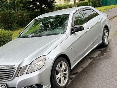 Mercedes E220