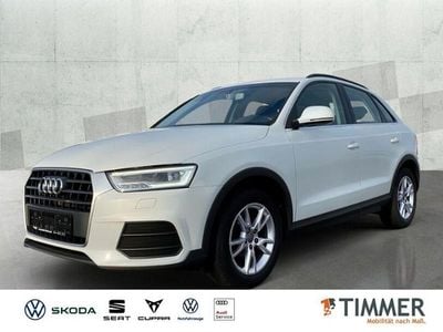 Weiß Gebraucht 2015 Audi Q3 Ambiente SUV | 15.650 € (Fairer Preis)