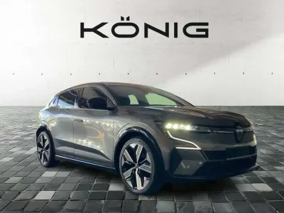 Gebraucht Renault Megane E-Tech 161 kW (220 PS) 2022 Dolomitgrau, dach in black pe Limousine