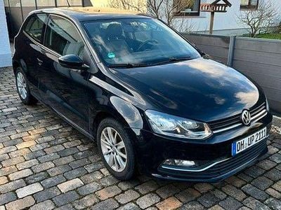 Schwarz Gebraucht 2015 VW Polo Comfortline Kleinwagen | 7.800 € (Fairer Preis)
