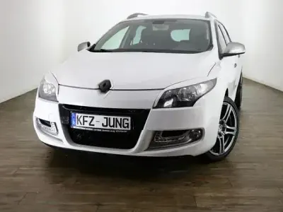 Gebraucht Renault Mégane GT GT 190 PS (139 kW) 2013 Weiß Coupé
