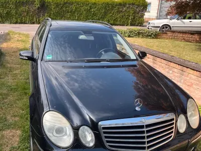 Gebraucht Mercedes E280 190 PS (139 kW) 2007 Schwarz Kombi
