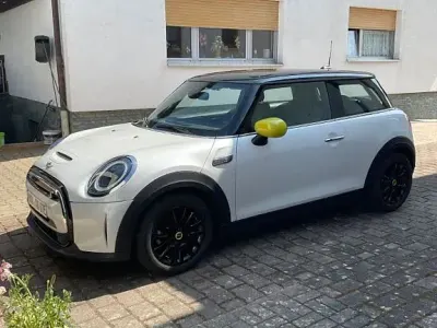 Occasion Mini Cooper SE Classic 135 kW (184 ch) 2023 Blanc Citadine