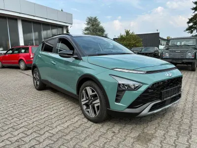 Gebraucht Hyundai Bayon 120 PS (88 kW) 2023 Grün SUV