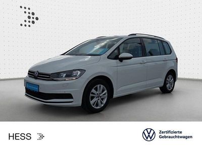 Gebraucht VW Touran Comfortline 150 PS (110 kW) 2022 Weiß Van / Kleinbus