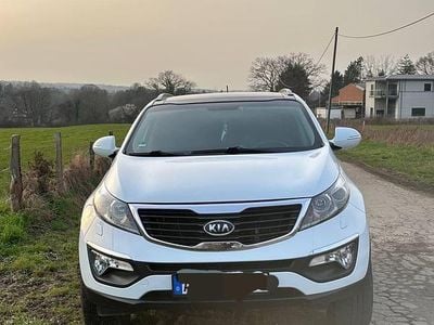 Gebraucht Kia Sportage 135 PS (99 kW) 2010 Weiß SUV