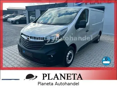 Begagnad Opel Vivaro 120 HK (88 kW) 2019 Vit Minibuss