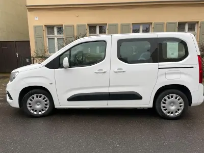 Gebraucht Opel Combo Life Edition 131 PS (96 kW) 2021 Weiß Van / Kleinbus