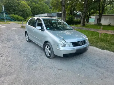 Gebraucht VW Polo 75 PS (55 kW) 2003 Silber Kleinwagen