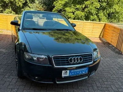 Gebraucht Audi A4 Cabriolet Sport 163 PS (119 kW) 2004 Schwarz Cabrio