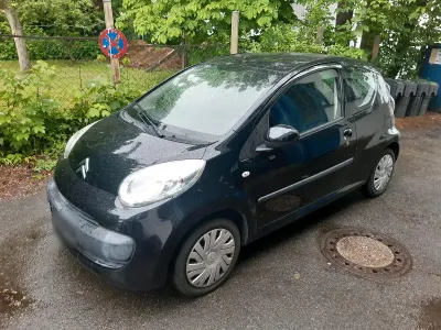 Gebraucht Citroën C1 70 PS (51 kW) 2007 Schwarz Kleinwagen