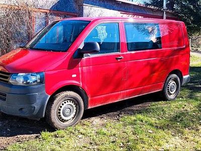 Gebraucht VW Transporter 2013 Rot Van
