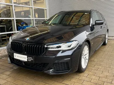 Używany BMW 530 Efficient Dynamics 286 KM (210 kW) 2023 Szary Kombi