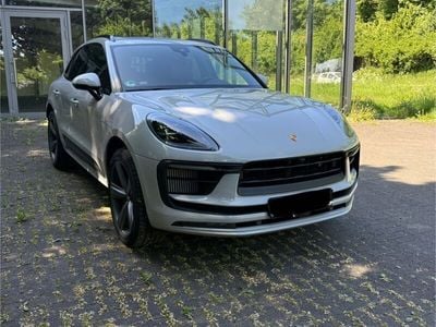 Porsche Macan S