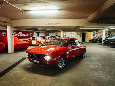 Usata Alfa Romeo GT Veloce 165 CV (121 kW) 1972 Rosso Coupé
