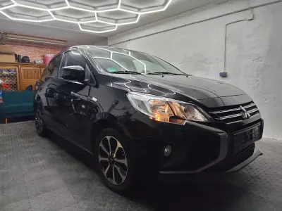 Gebraucht Mitsubishi Space Star Edition+ 80 PS (58 kW) 2021 Pyrenees black Kleinwagen