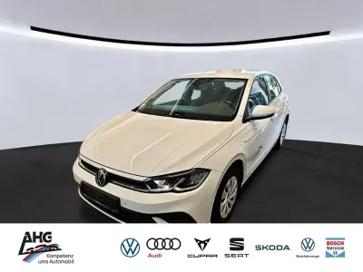 Gebraucht VW Polo Life 80 PS (58 kW) 2023 Weiß Kleinwagen