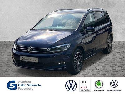 Blau Gebraucht 2025 VW Touran Move Van / Kleinbus | 43.880 €