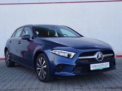 Gebraucht Mercedes A250 Style 218 PS (160 kW) 2022 Denimblau metalliclack 667u Limousine
