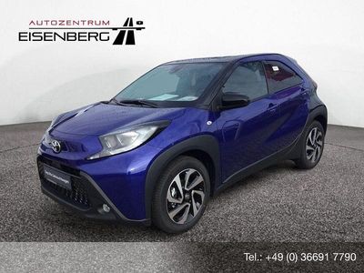 Neu Toyota Aygo X 72 PS (52 kW) 2025 Blau SUV