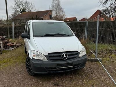 Gebraucht Mercedes Vito 222 PS (163 kW) 2012 Weiß Van