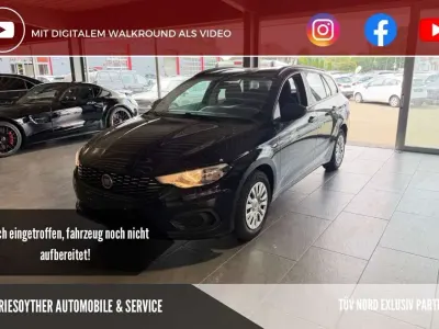 Gebraucht Fiat Tipo Pop 95 PS (69 kW) 2017 Schwarz Limousine