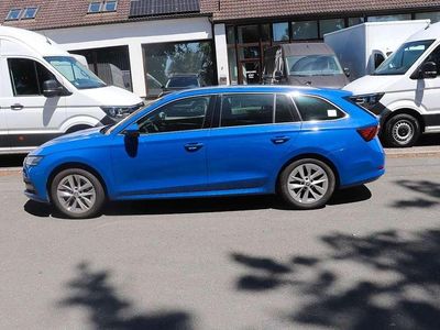 Second-hand Skoda Octavia Style 150 CP (110 kW) 2022 Albastru Break