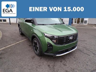 Neu Ford Tourneo Courier Active 125 PS (91 kW) 2026 Grün metallic Van / Kleinbus