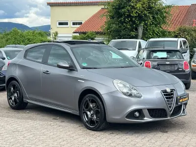 Gebraucht Alfa Romeo Giulietta Sprint 150 PS (110 kW) 2015 Grau Kleinwagen