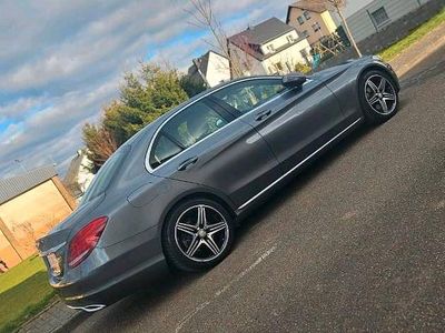 Usata Mercedes C220 170 CV (125 kW) 2017 Grigio Berlina