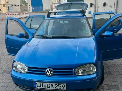 Gebraucht VW Golf IV 116 PS (85 kW) 2000 Blau Limousine