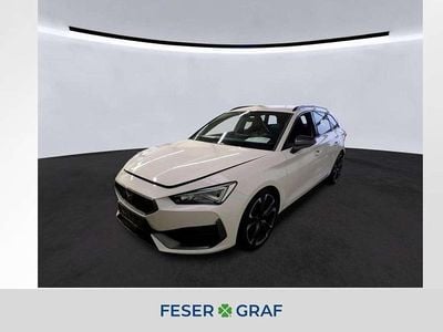 Weiss Gebraucht 2023 Cupra Leon VZ Kombi | 29.980 € (Guter Preis)